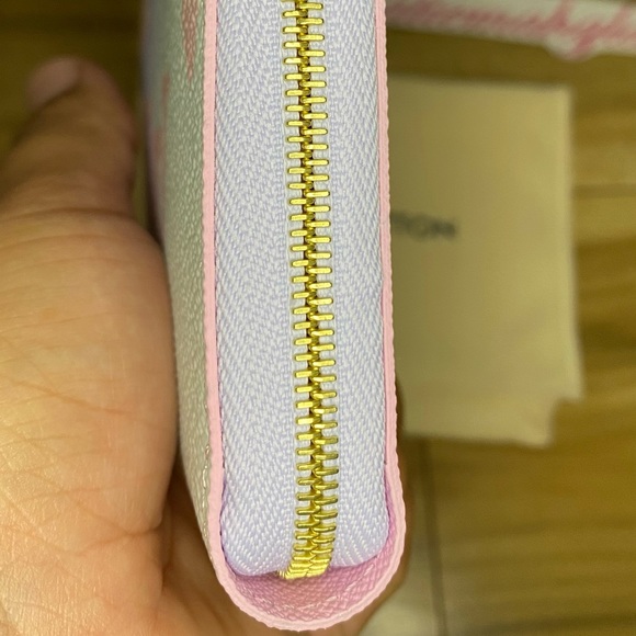 Sold - Picture 6 of 12